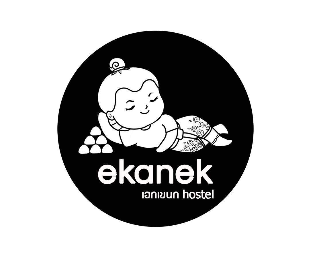 Ekanek Hostel (Adults Only) Bangkok Exterior photo